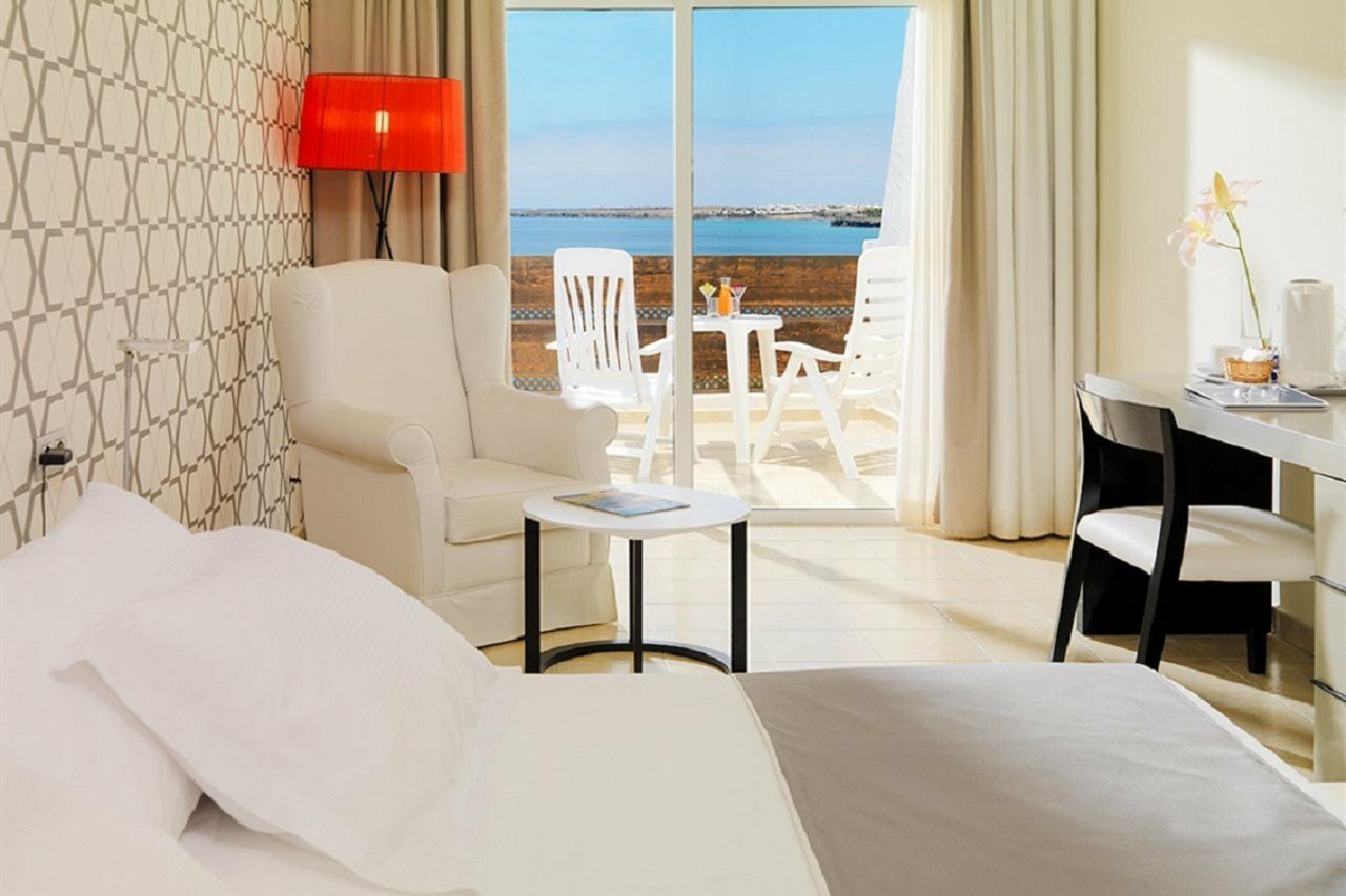 H10 Timanfaya Palace - Adults Only Playa Blanca  Bagian luar foto